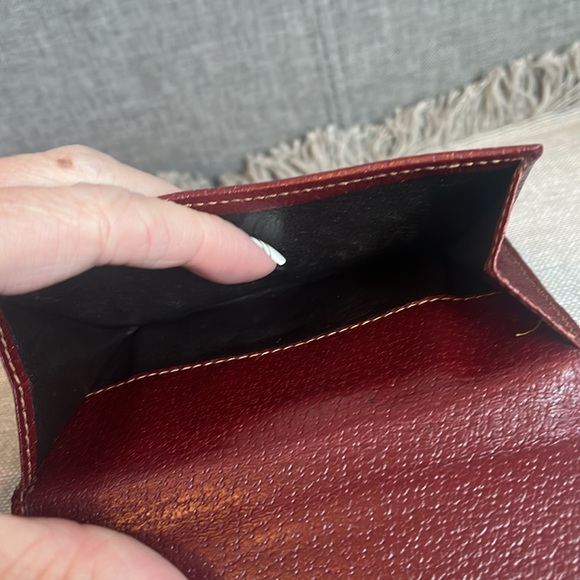 EUC Gucci compact wallet - Picture 7 of 9